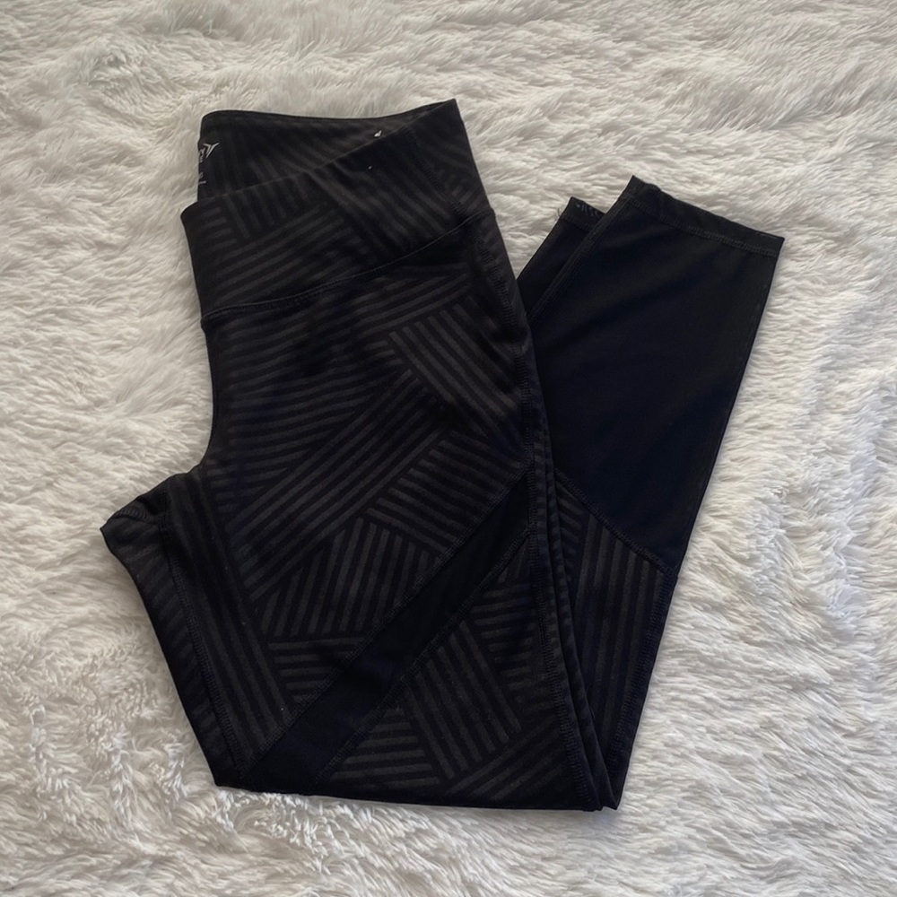 ON Women’s Mesh printed active leggings